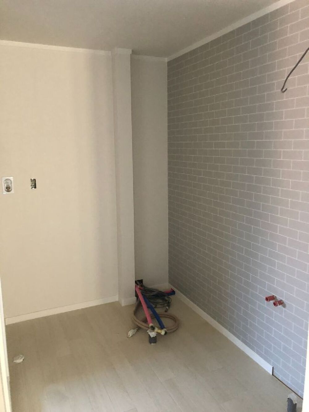 クロス施工状況