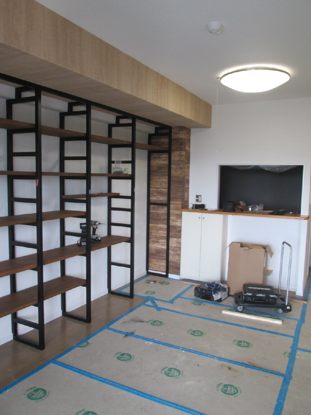 クロス施工状況②