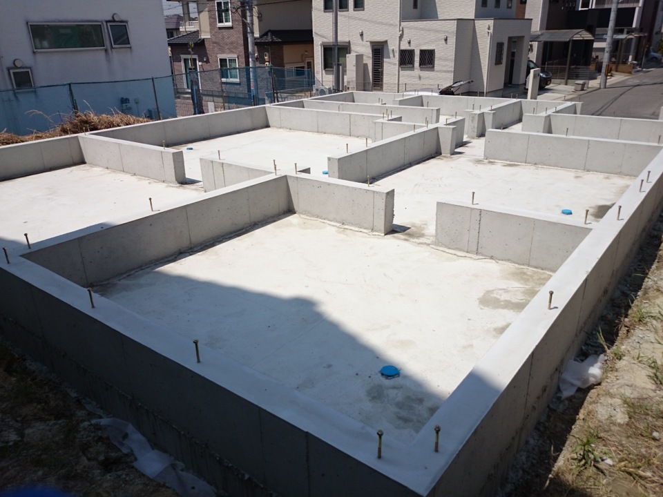 基礎完成