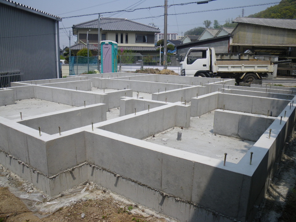 基礎完成