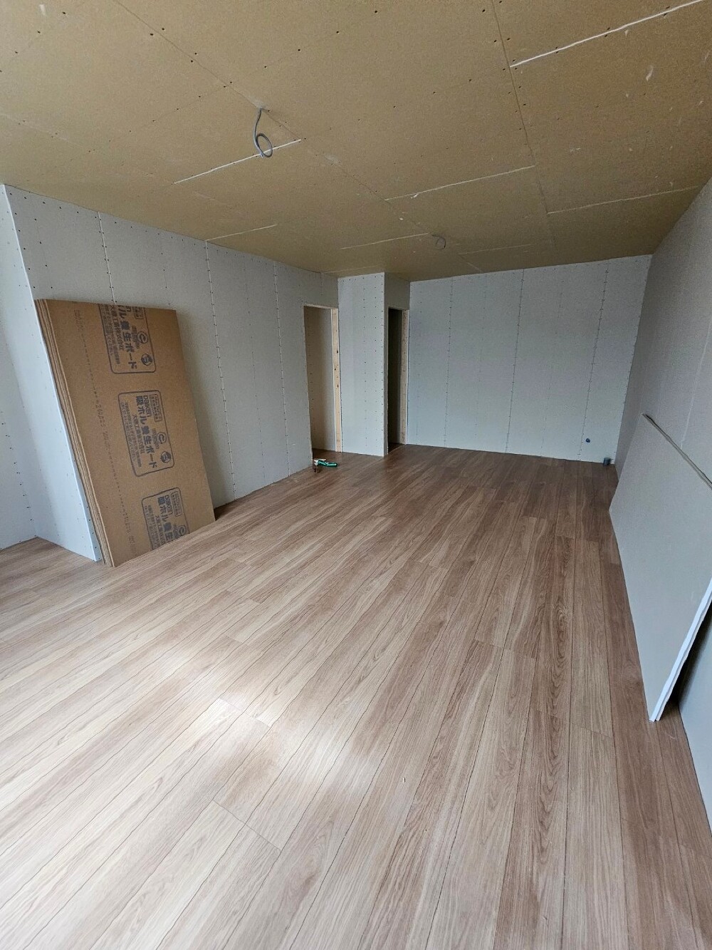 フローリング施工