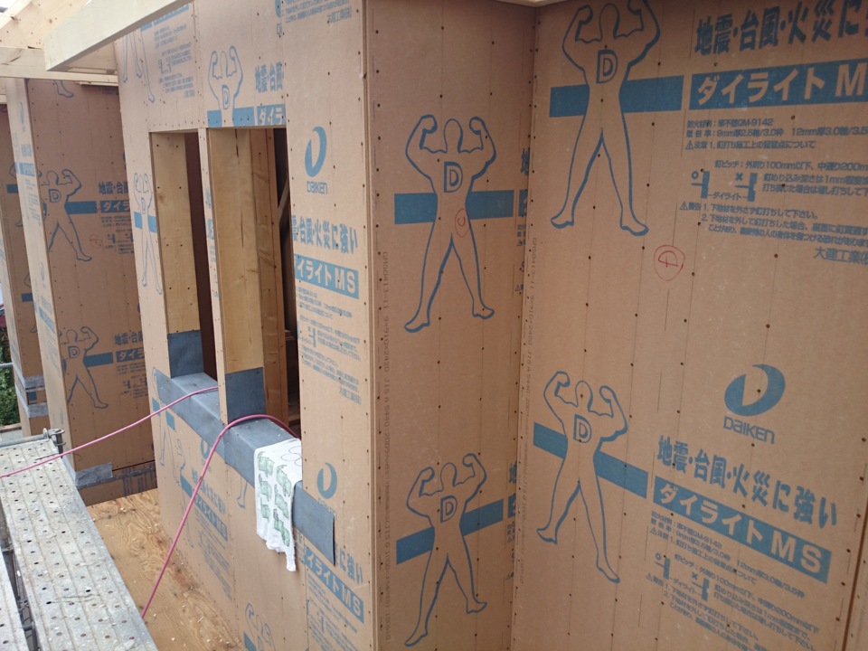 建て方（２階壁）