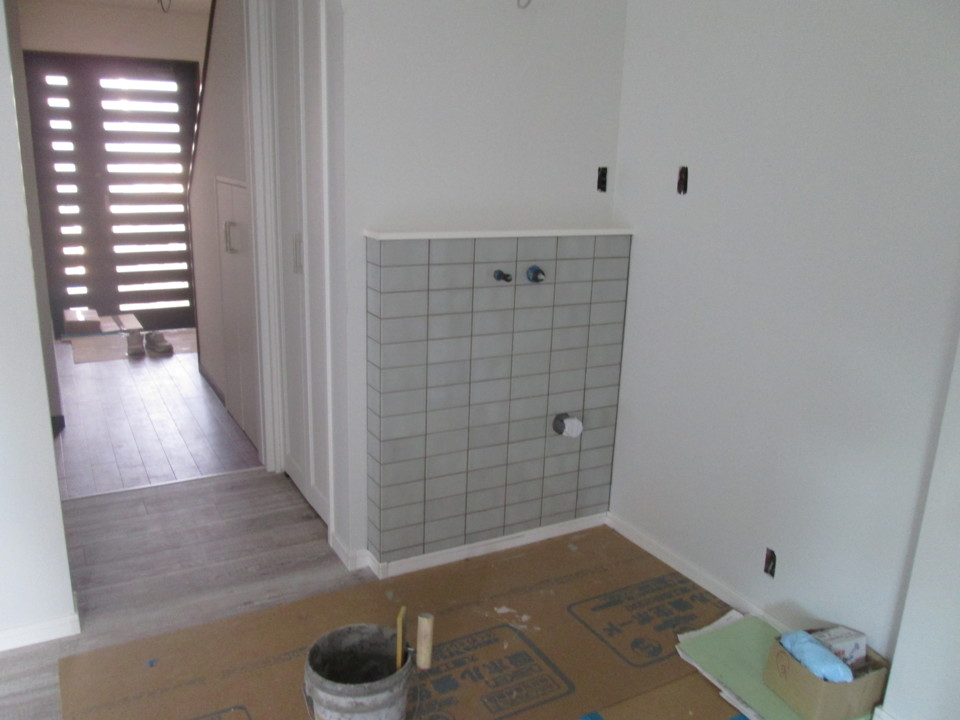 クロス施工状況 