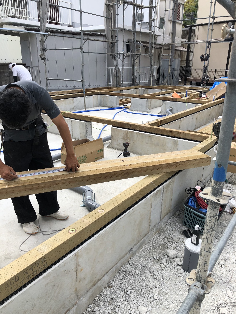 建て方（１階床）