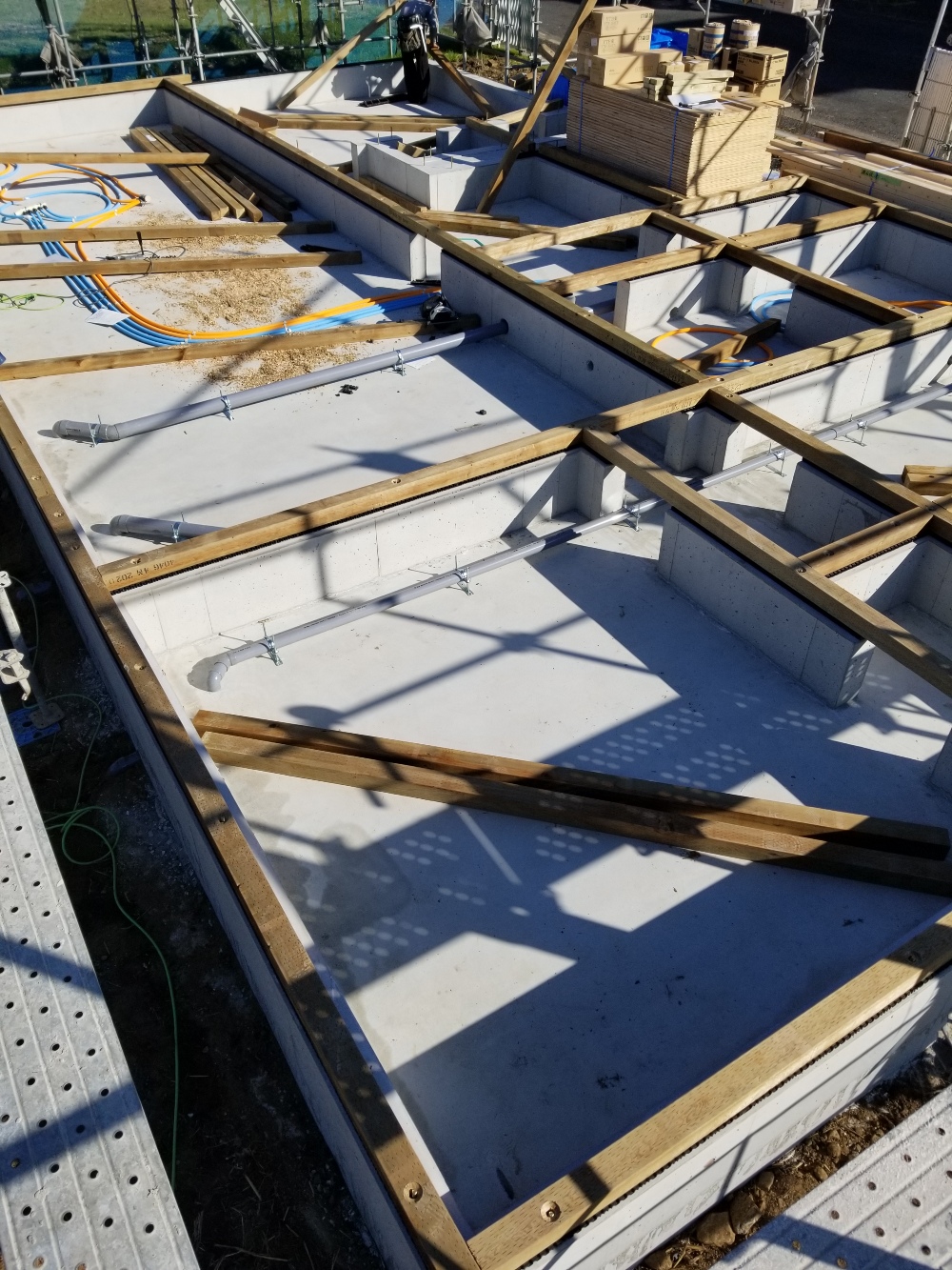 建て方開始