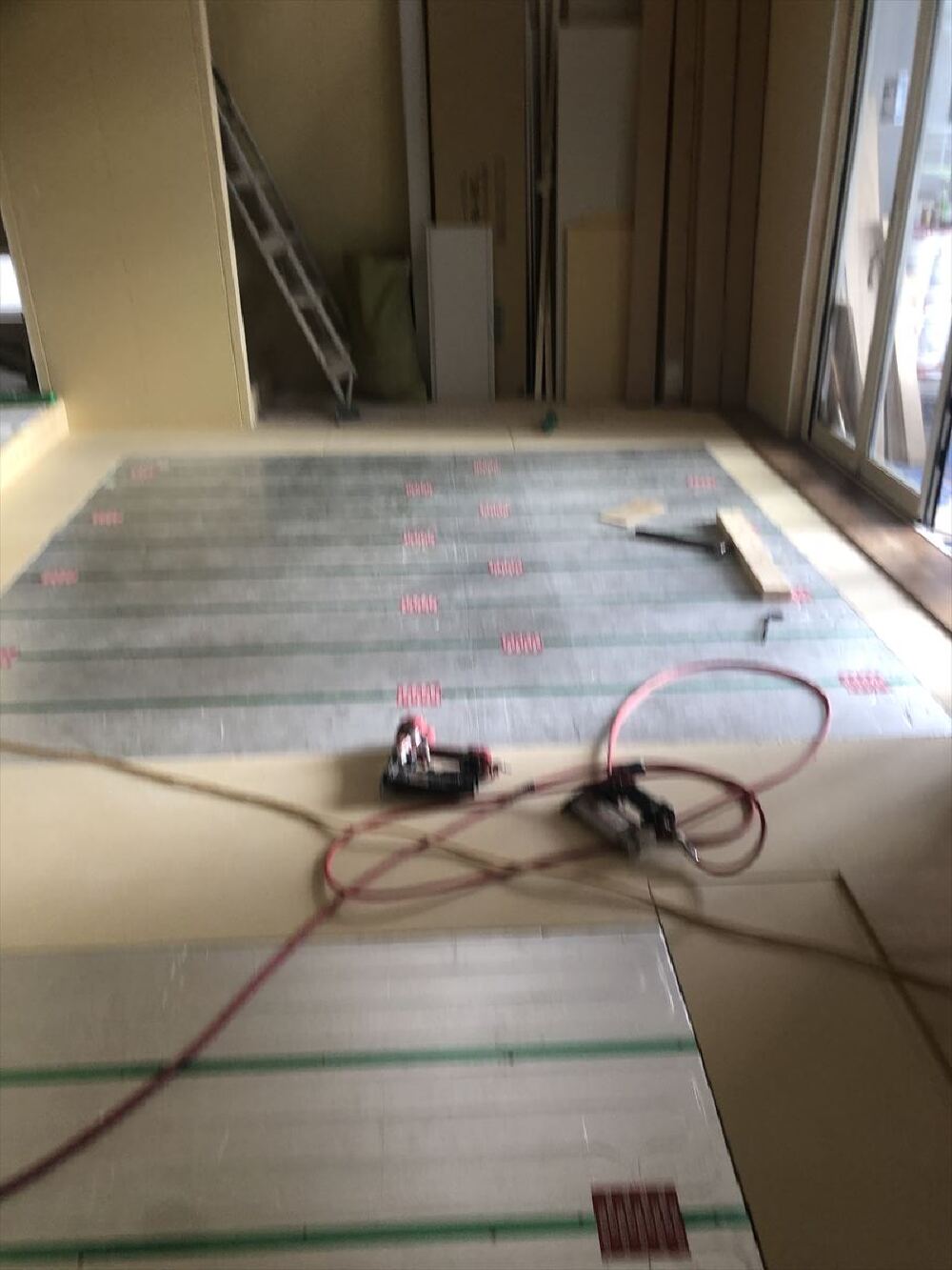 床暖房施工