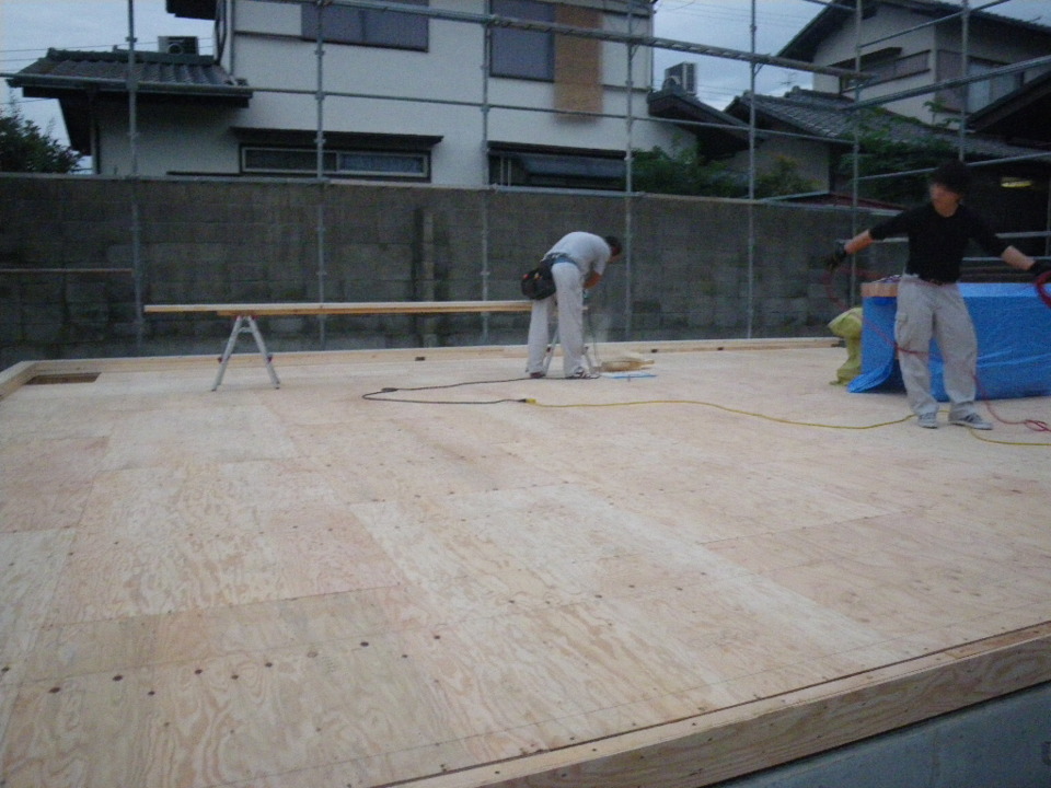 建て方（土台）