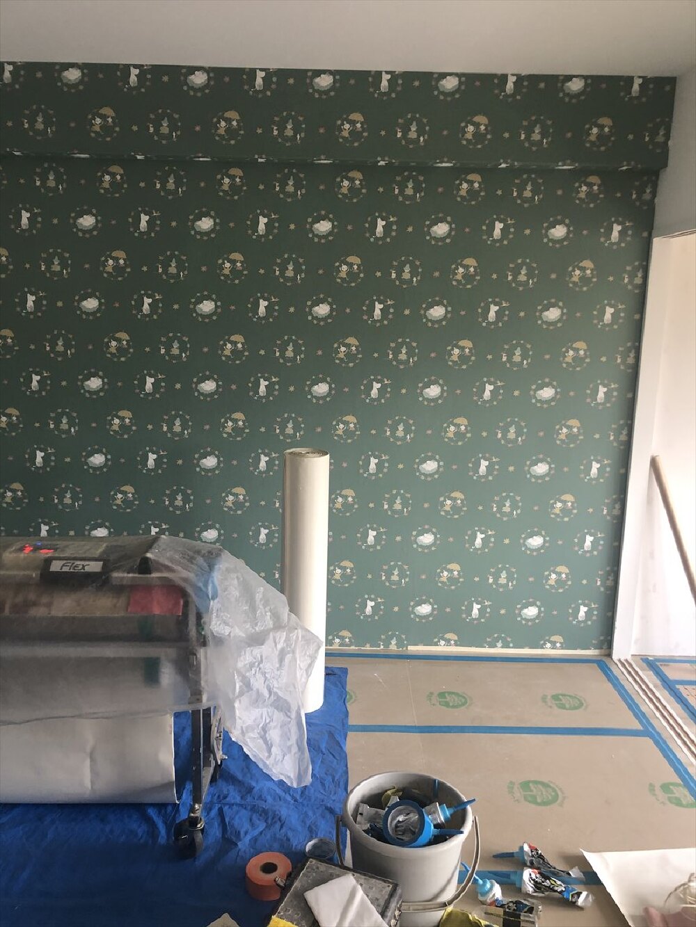 クロス施工状況