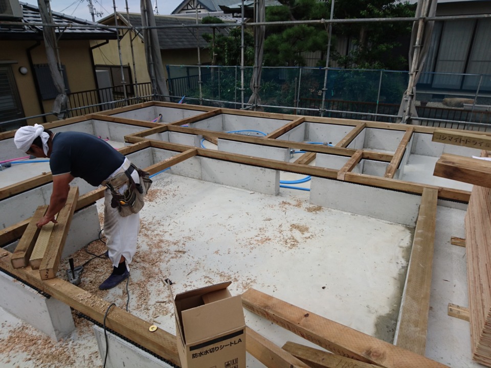 建て方（土台）