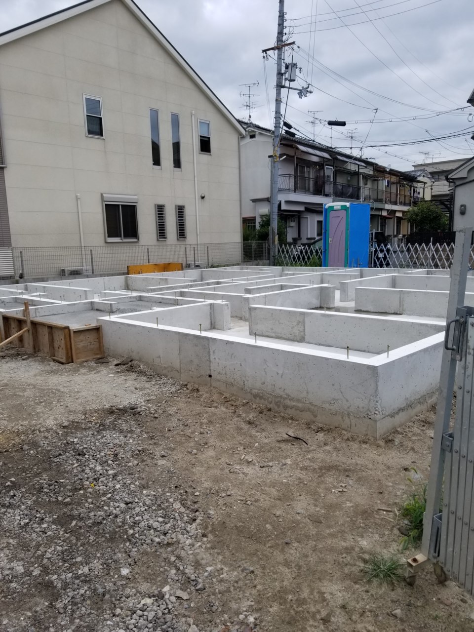 基礎完成
