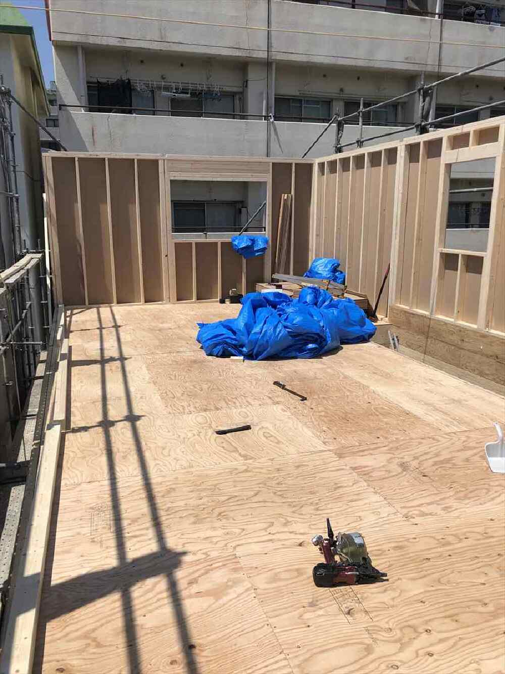 建て方（3階壁）