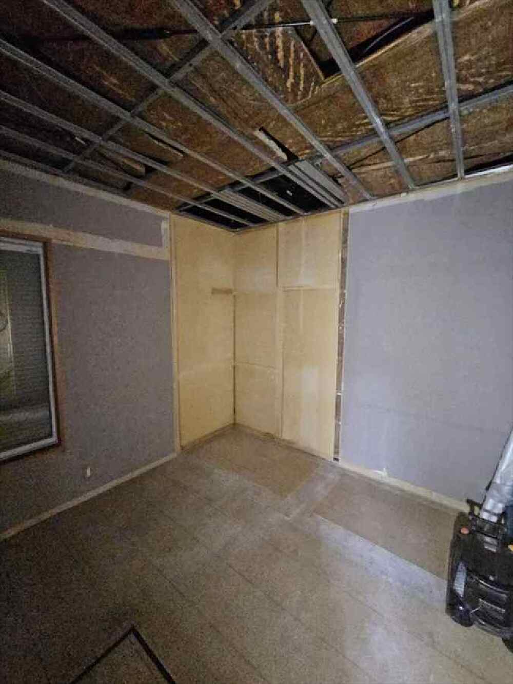 和室解体