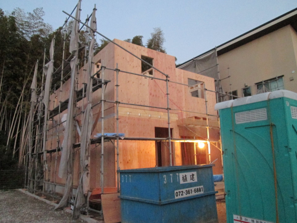 建て方（２階壁）